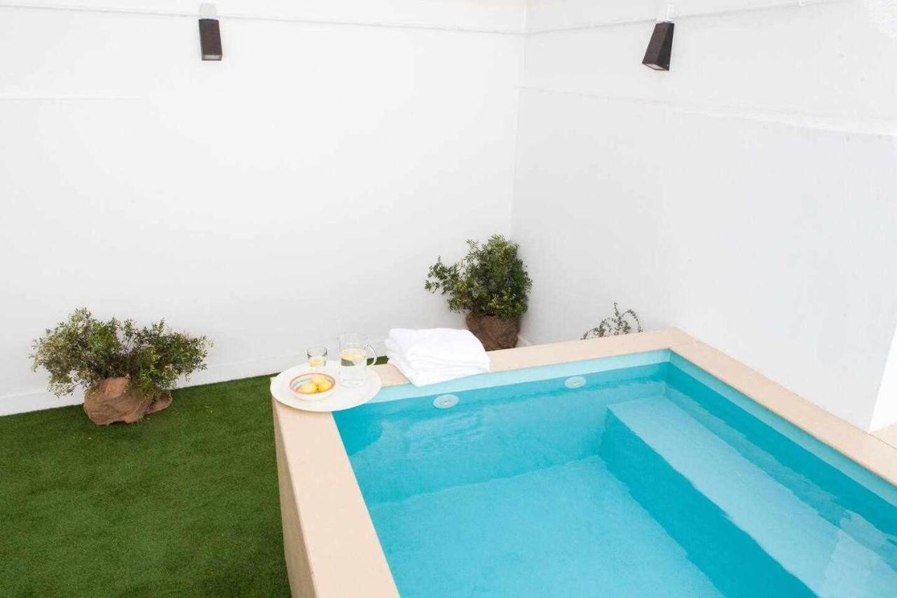 Isg Apartments Alhondiga- Piscina Casco Antiguo Free Parking Севилья Экстерьер фото